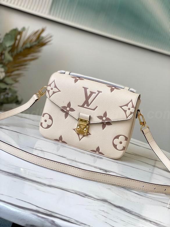 Louis Vuitton Handbags 25